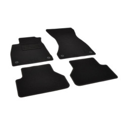Szőnyeg Audi A4 (2015-től) textil klasszikus