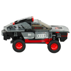 Audi RS Q e-tron építőkészlet 376 darabból áll