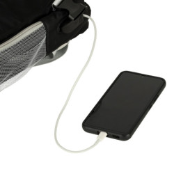 Repülős utazási hátizsák vízálló USB kábellel 45x16x28cm fekete