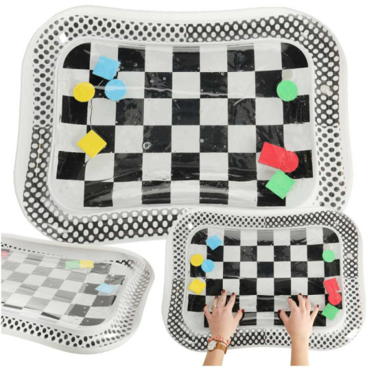 Vizes felfújható alátét kontraszt fekete és fehér sakktábla 65 cm x 50 cm