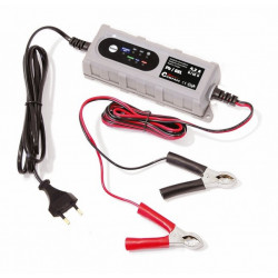 Mikroprocesszoros töltő PB/GEL 4,2A (max 120Ah)