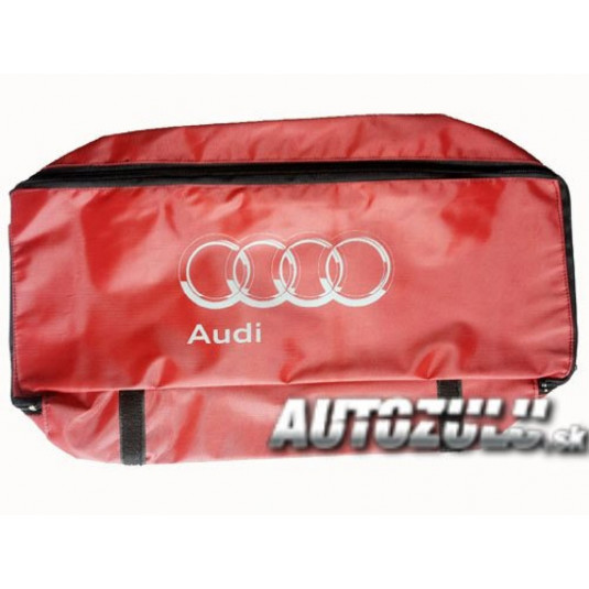 Audi kötelező felszerelés táska piros