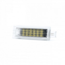 LED csomagtéri megvilágítás a FORD C-MAX II (DXA/CB7, DXA/CEU) (2010-2019) EP686 számára